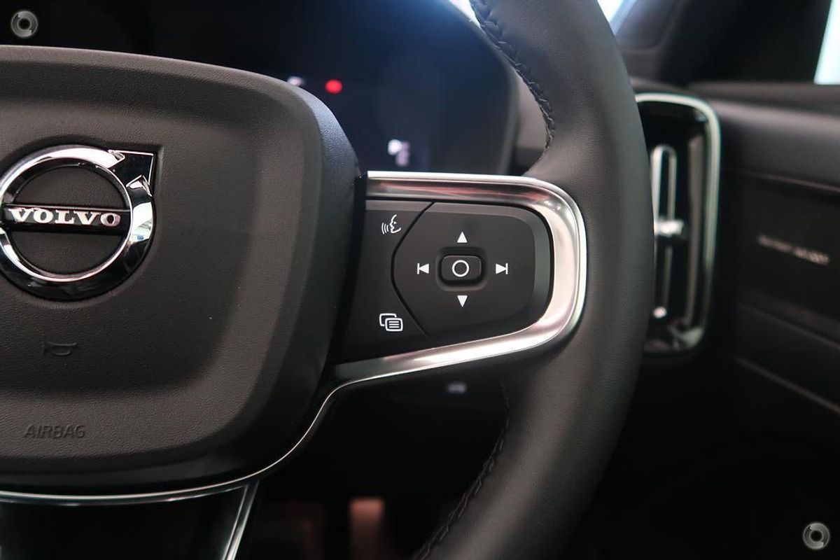 2023 Volvo C40 Recharge Twin