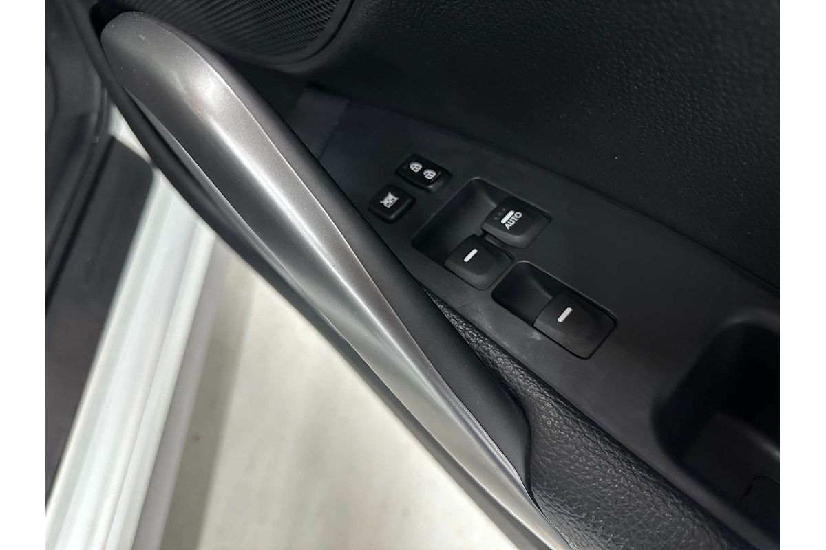 2016 Hyundai Veloster SR Turbo FS4 Series II