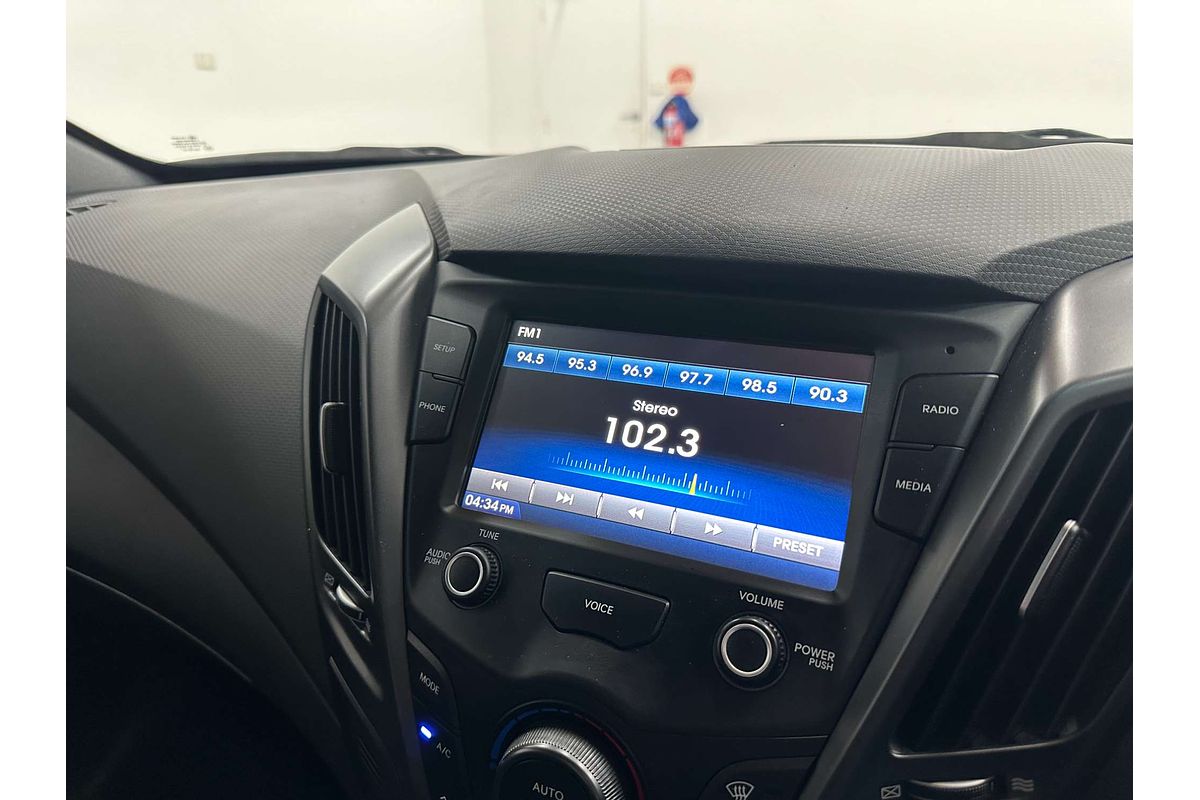 2016 Hyundai Veloster SR Turbo FS4 Series II