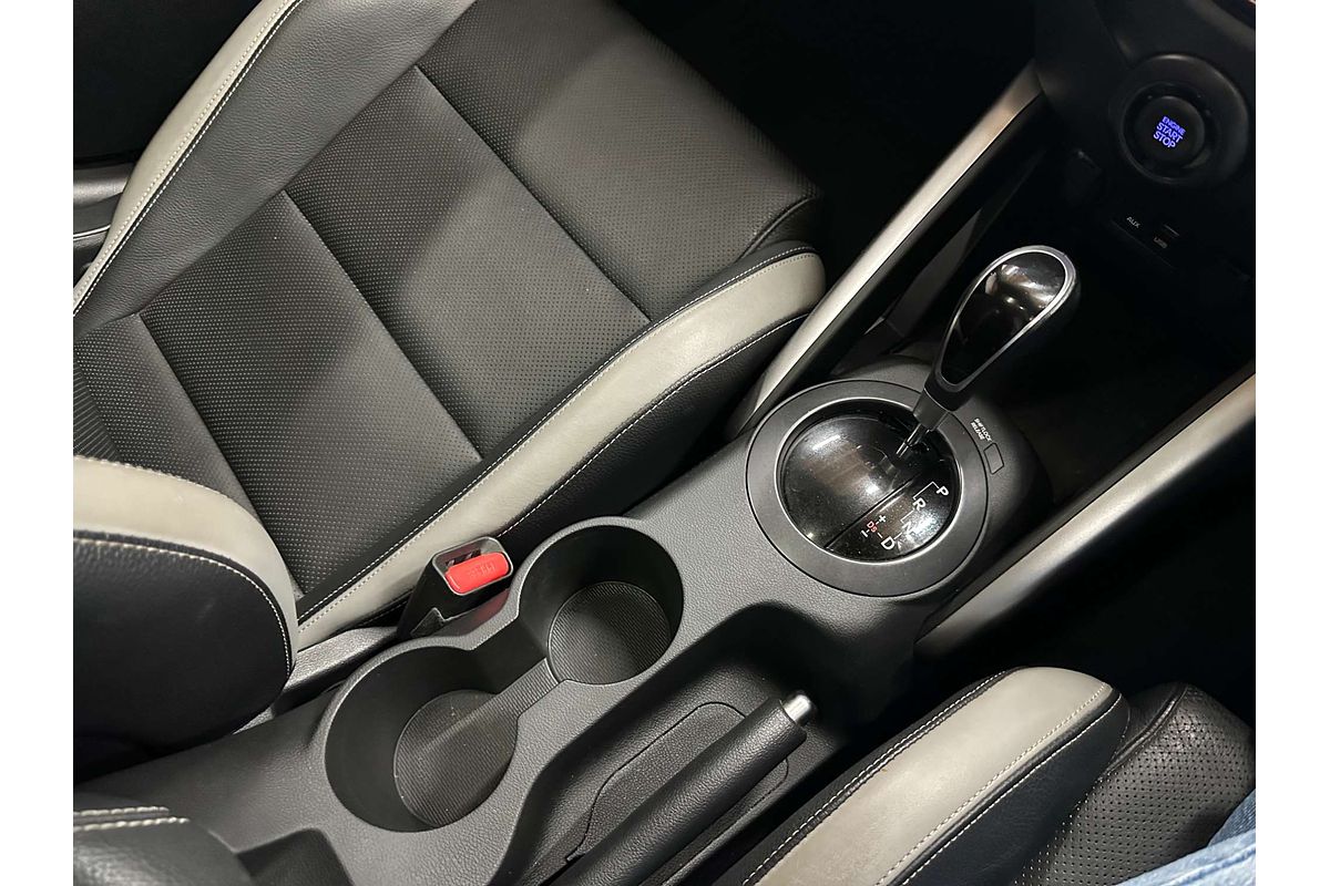 2016 Hyundai Veloster SR Turbo FS4 Series II