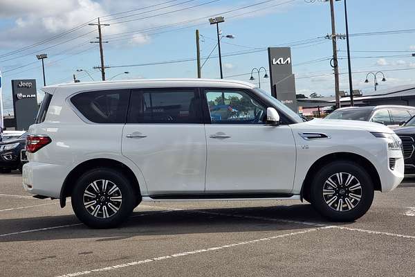 2024 Nissan Patrol Ti Y62