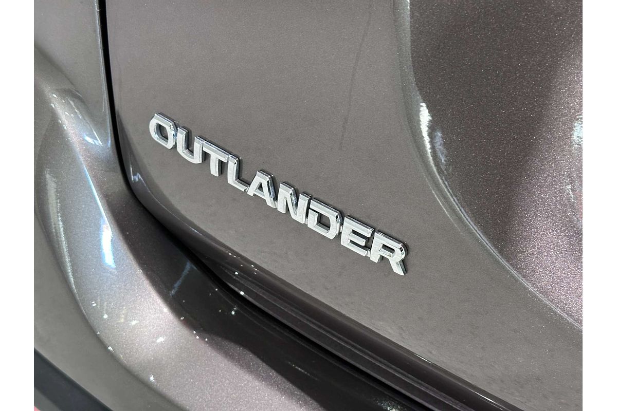 2018 Mitsubishi Outlander LS ZL