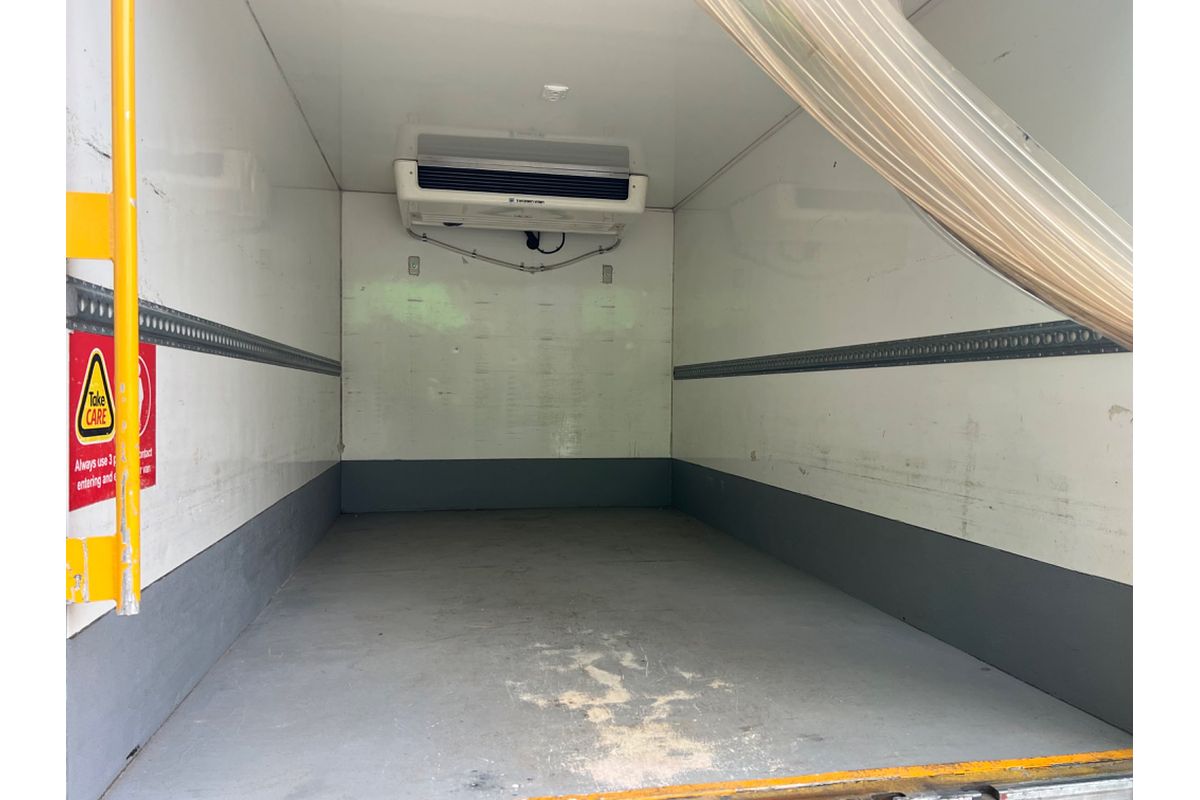 2017 Fuso Canter 515  4x2