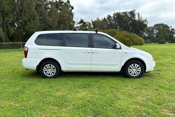 2014 Kia Grand Carnival S VQ