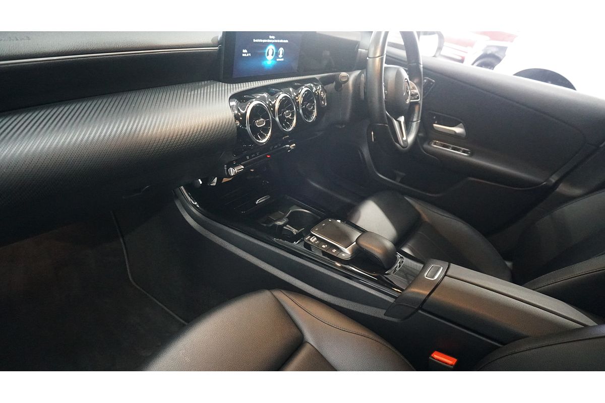 2020 Mercedes-Benz A-Class A180 V177