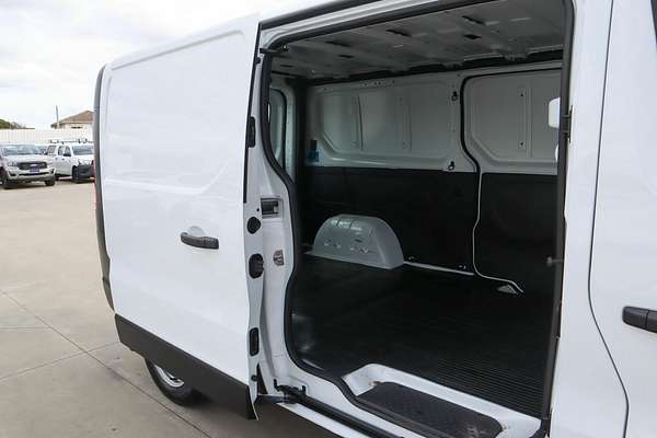 2023 Renault Trafic Pro Low Roof LWB EDC X82 MY23