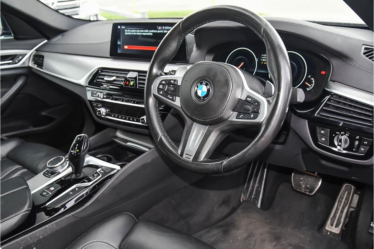 2019 BMW 5 Series 530d M Sport G30