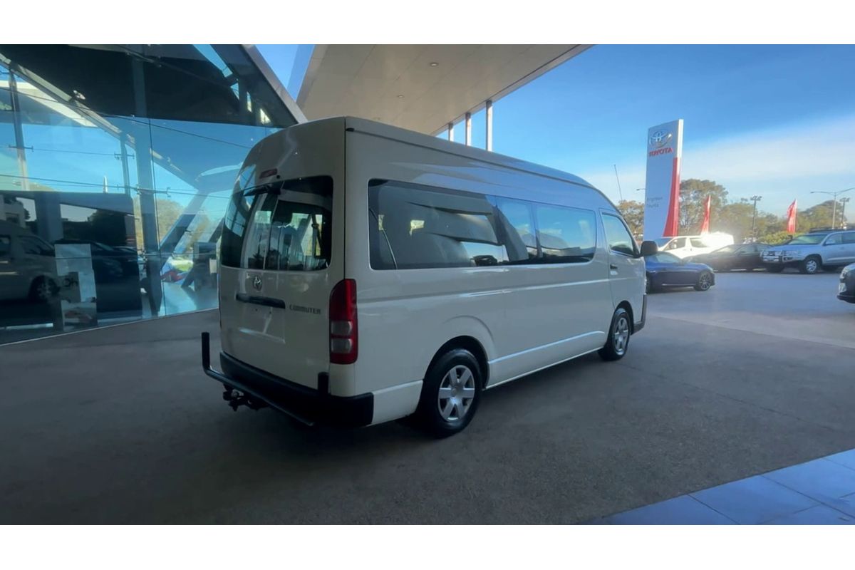 2018 Toyota Hiace Commuter KDH223R