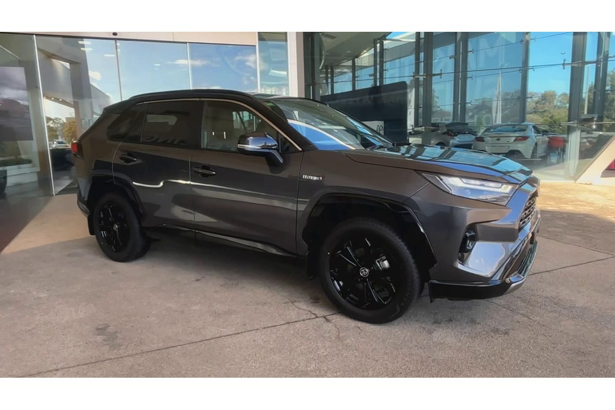 2024 Toyota RAV4 XSE AXAH52R