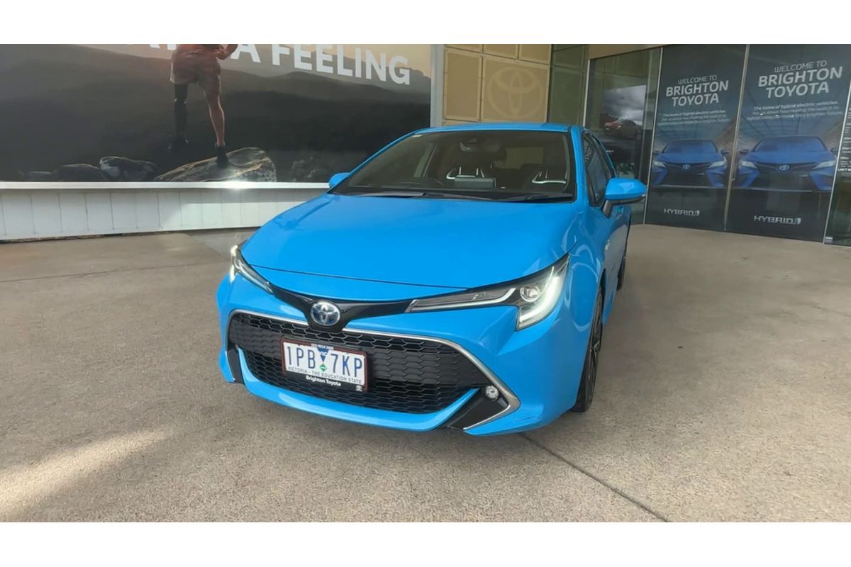 2019 Toyota Corolla ZR Hybrid ZWE211R