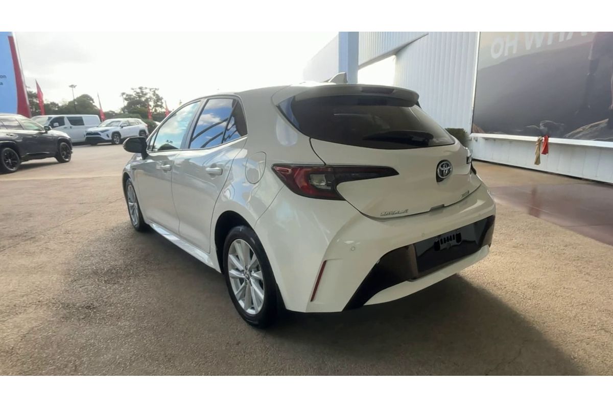 2022 Toyota Corolla SX Hybrid ZWE219R