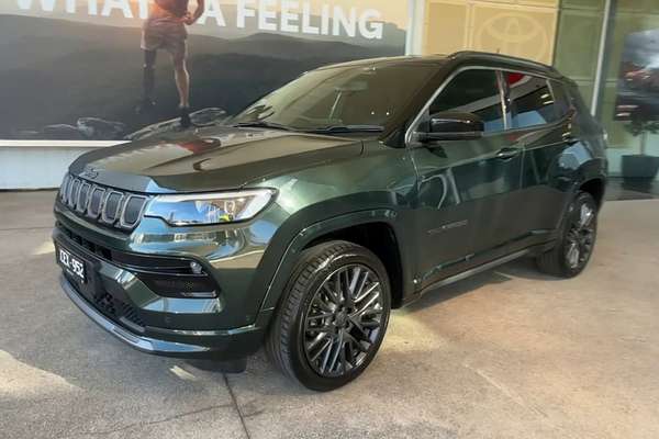 2022 Jeep Compass S-Limited M6