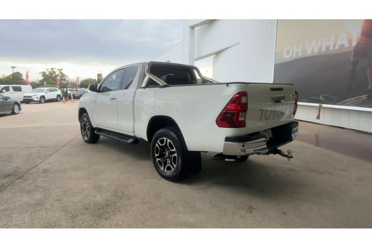 2023 Toyota Hilux SR5 GUN126R 4X4