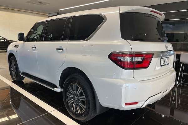 2024 Nissan Patrol Ti Y62