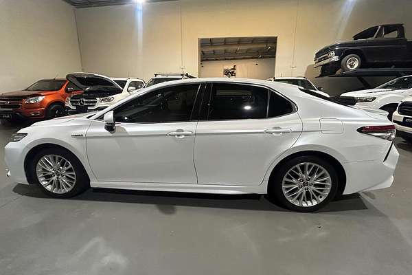 2018 Toyota Camry SL AXVH71R