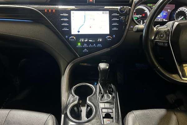 2018 Toyota Camry SL AXVH71R