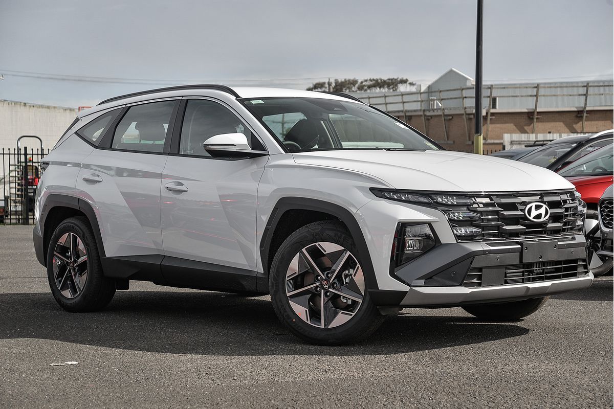 2024 Hyundai Tucson (No Badge)  NX4.V3