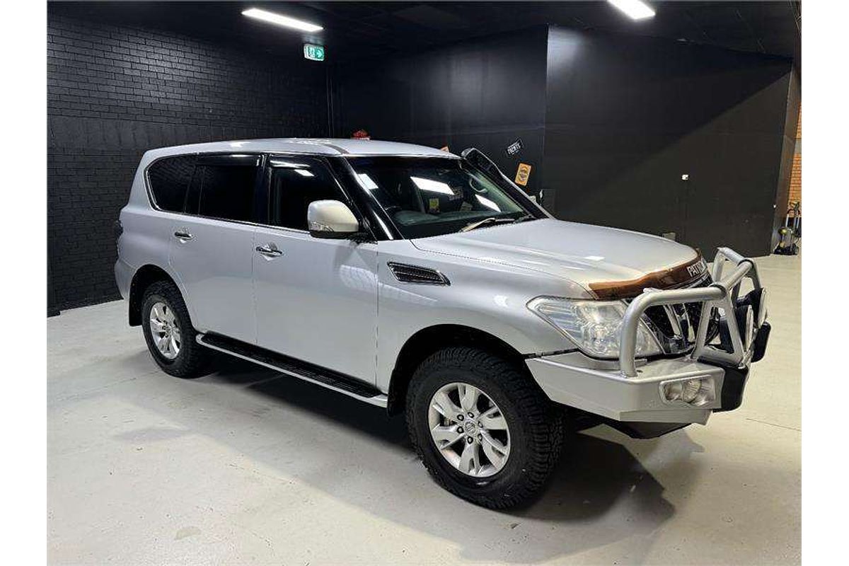 2013 Nissan Patrol ST-L Y62