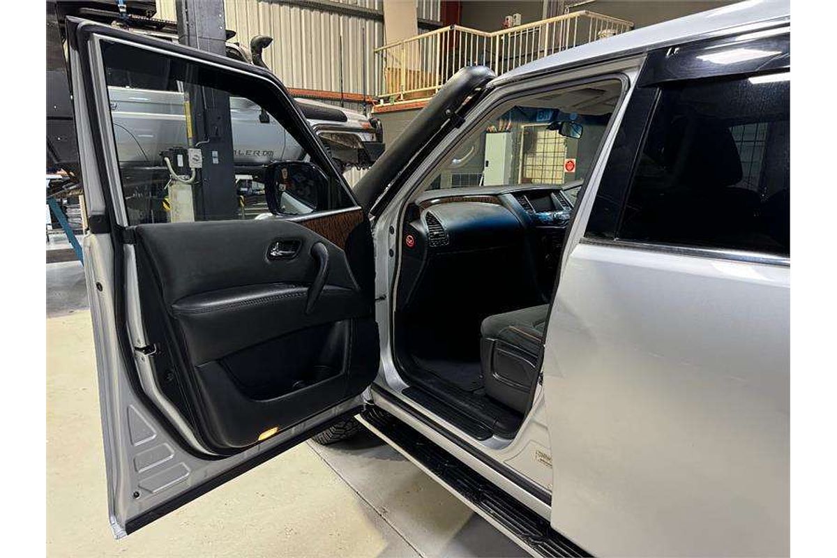 2013 Nissan Patrol ST-L Y62