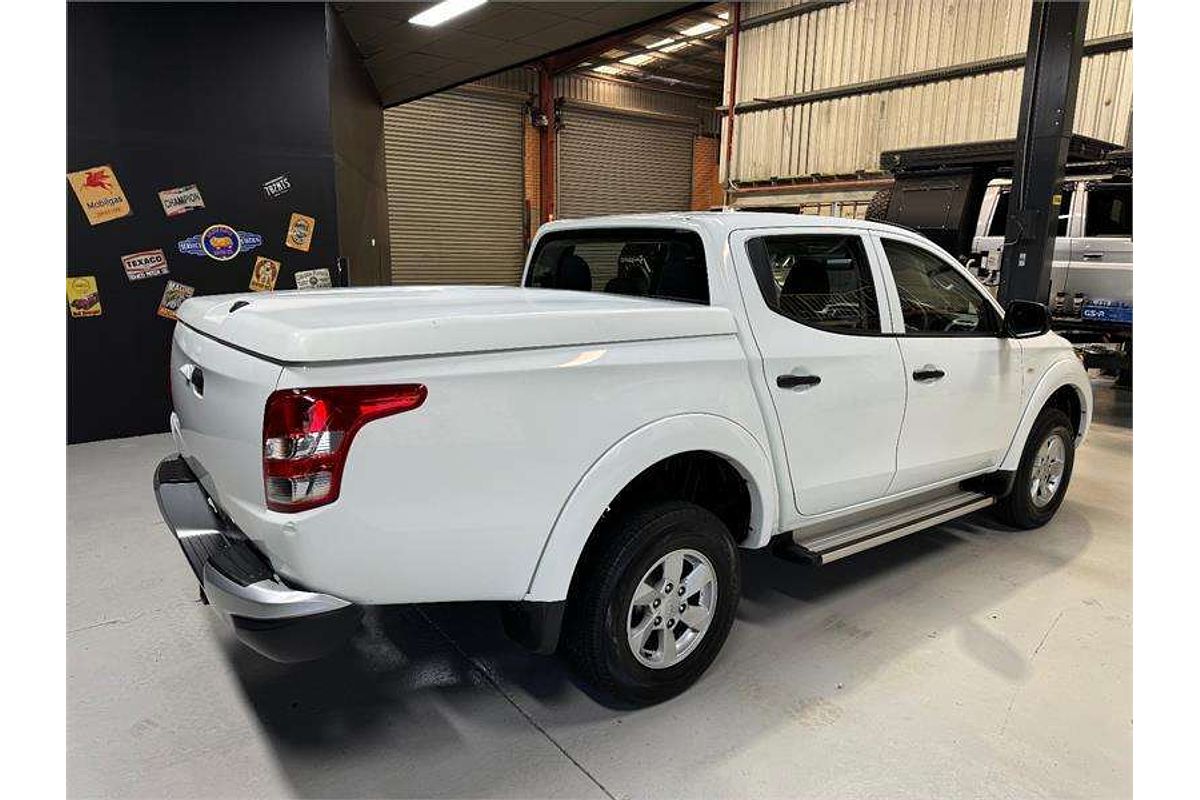 2016 Mitsubishi Triton GLX+ MQ 4X4