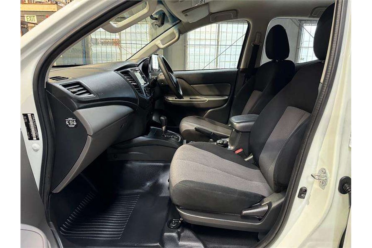 2016 Mitsubishi Triton GLX+ MQ 4X4