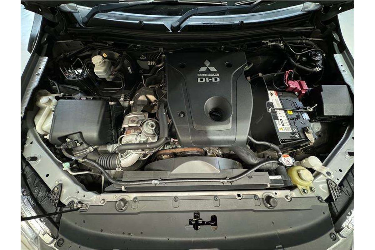 2015 Mitsubishi Triton Exceed MQ 4X4