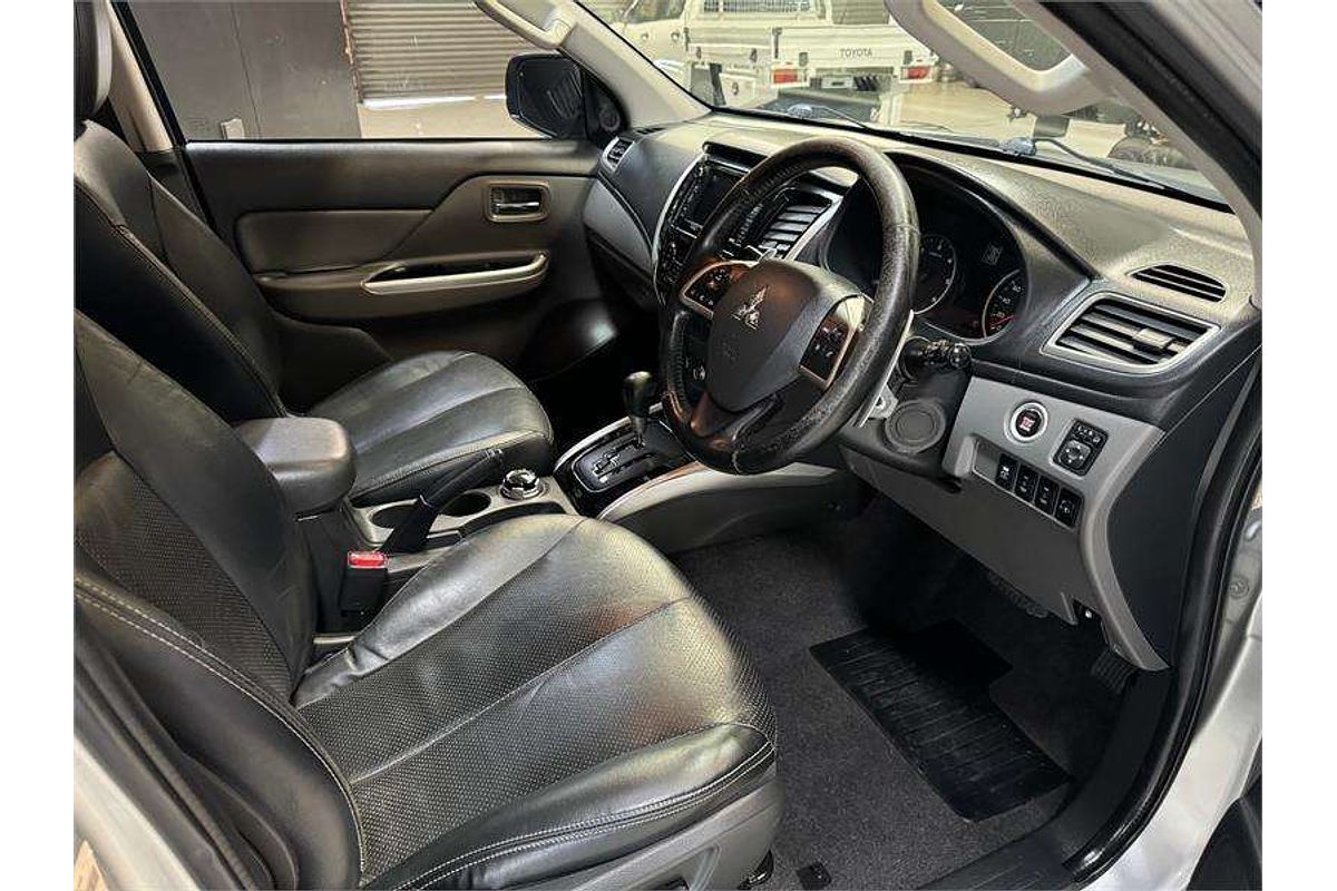 2015 Mitsubishi Triton Exceed MQ 4X4