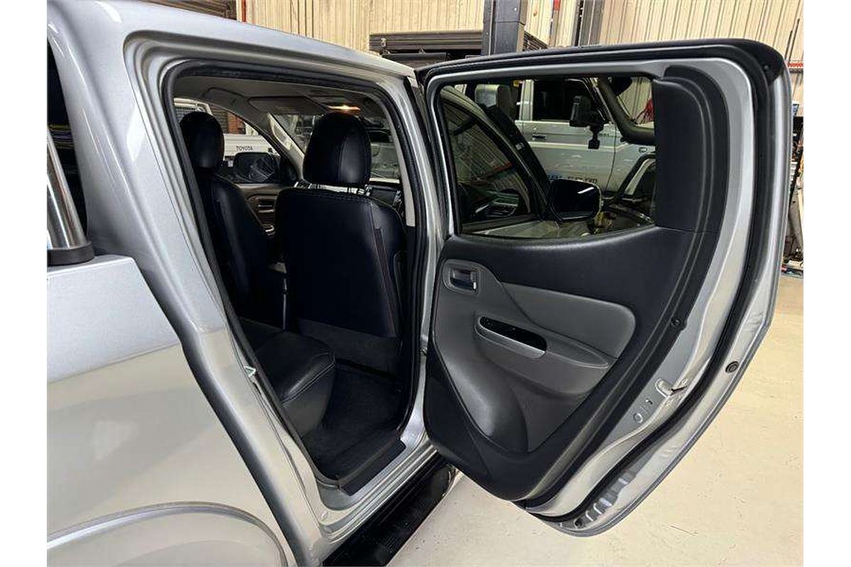 2015 Mitsubishi Triton Exceed MQ 4X4