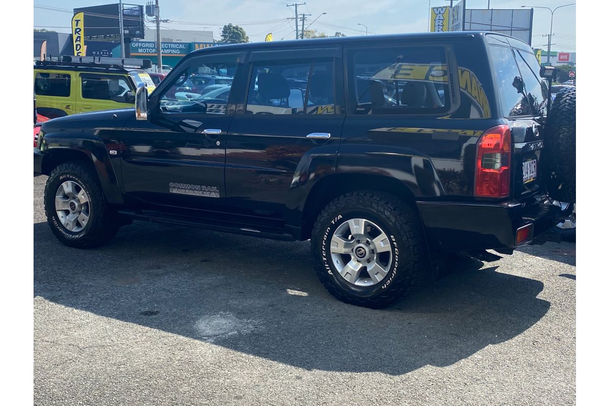 2009 Nissan Patrol ST GU 6