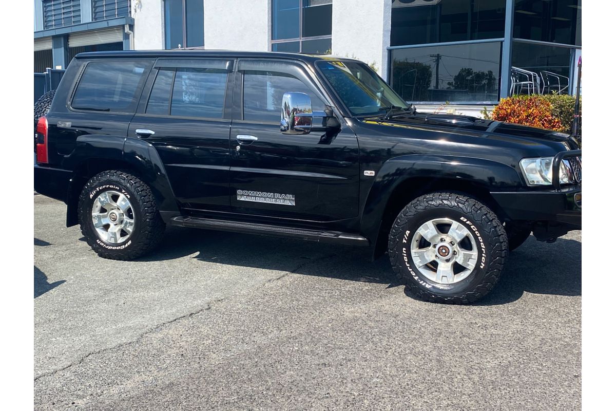 2009 Nissan Patrol ST GU 6