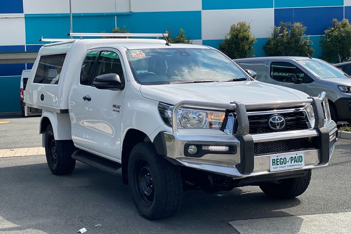 2019 Toyota Hilux SR GUN126R 4X4