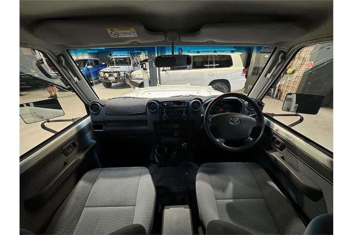 2017 Toyota Landcruiser GXL VDJ79R 4X4