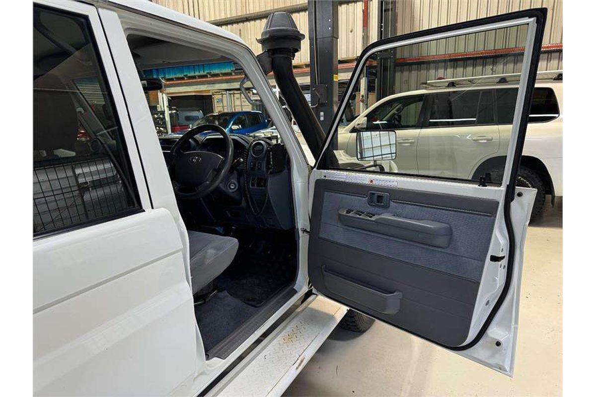 2017 Toyota Landcruiser GXL VDJ79R 4X4