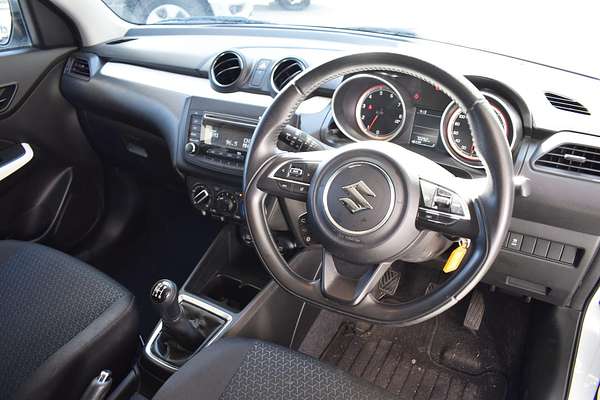2017 Suzuki Swift GL AZ