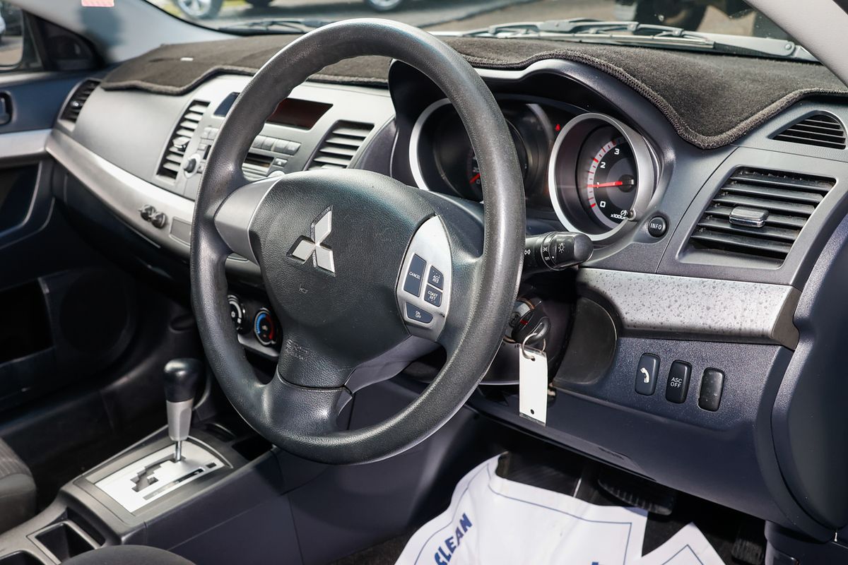 2009 Mitsubishi Lancer ES CJ