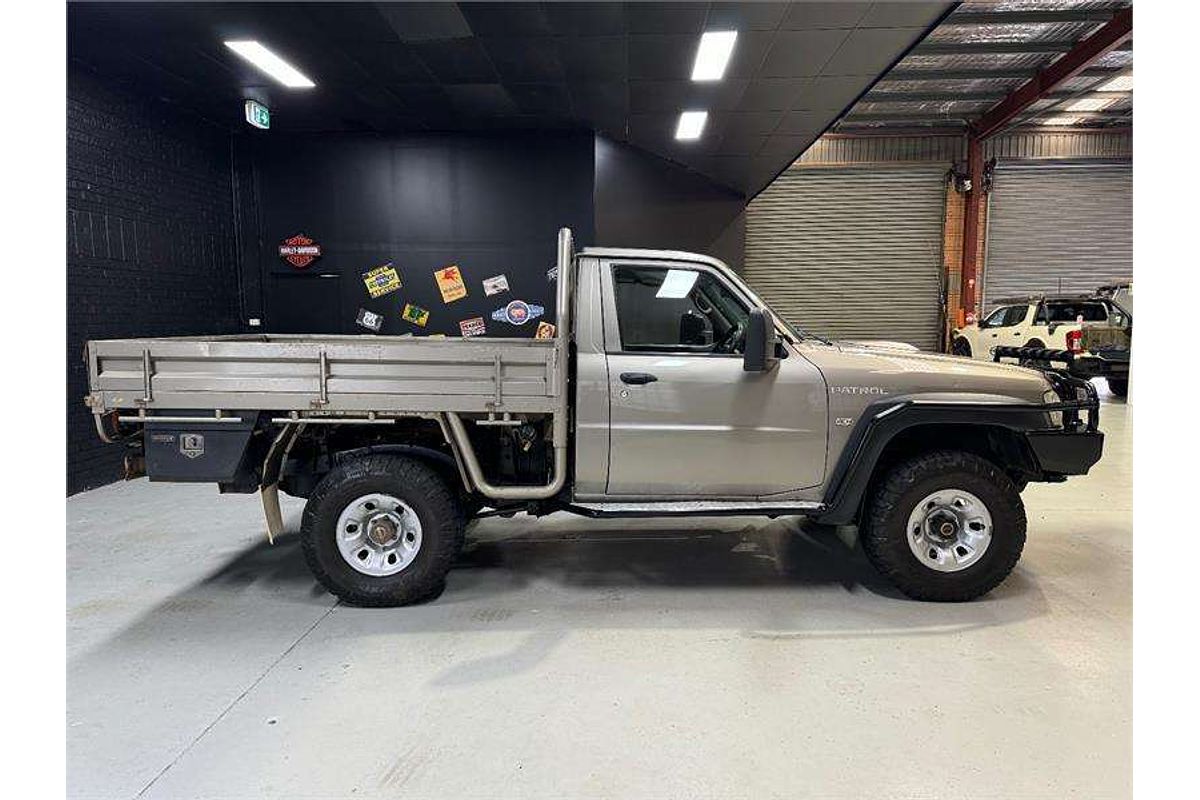 2008 Nissan Patrol ST GU 6 4X4