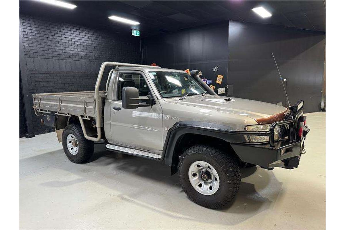 2008 Nissan Patrol ST GU 6 4X4