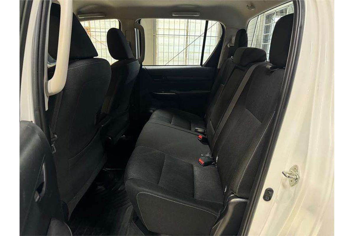 2020 Toyota Hilux SR GUN126R 4X4