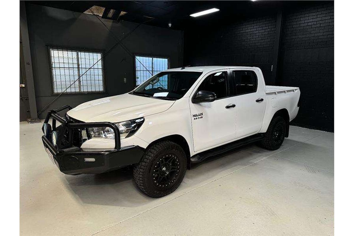 2020 Toyota Hilux SR GUN126R 4X4