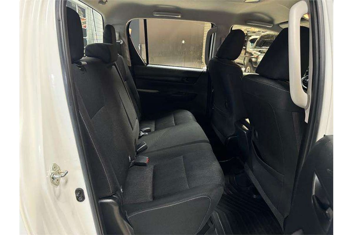2020 Toyota Hilux SR GUN126R 4X4