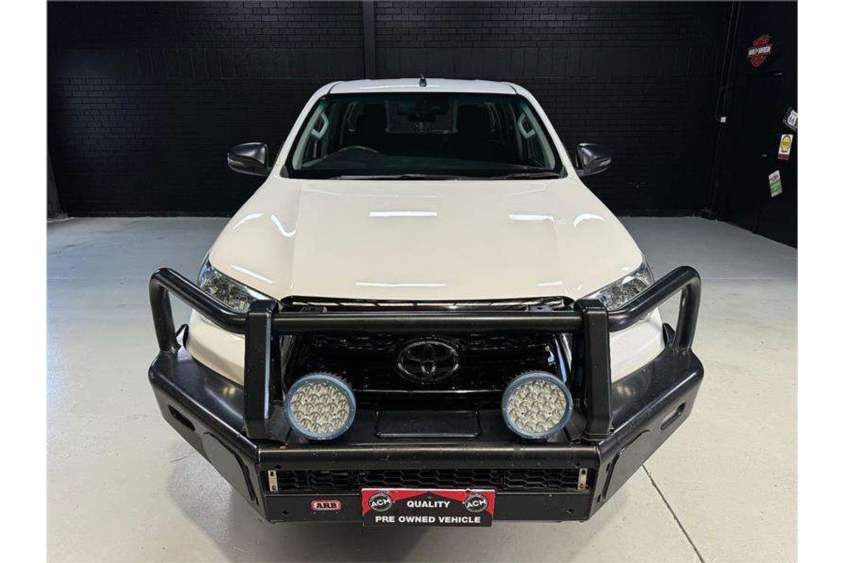2020 Toyota Hilux SR GUN126R 4X4