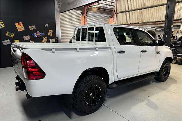 2020 Toyota Hilux SR GUN126R 4X4