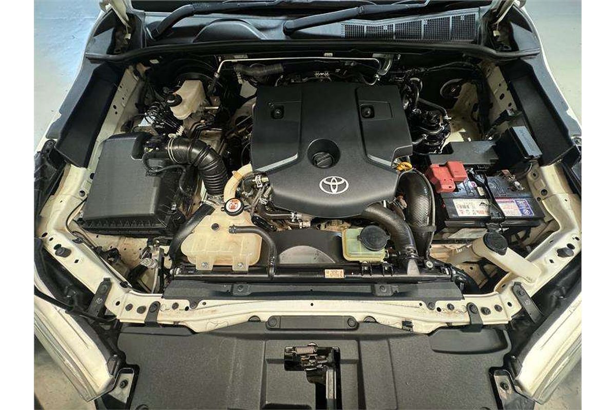 2020 Toyota Hilux SR GUN126R 4X4