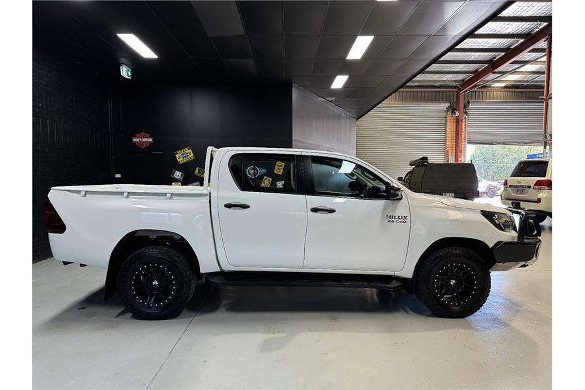 2020 Toyota Hilux SR GUN126R 4X4