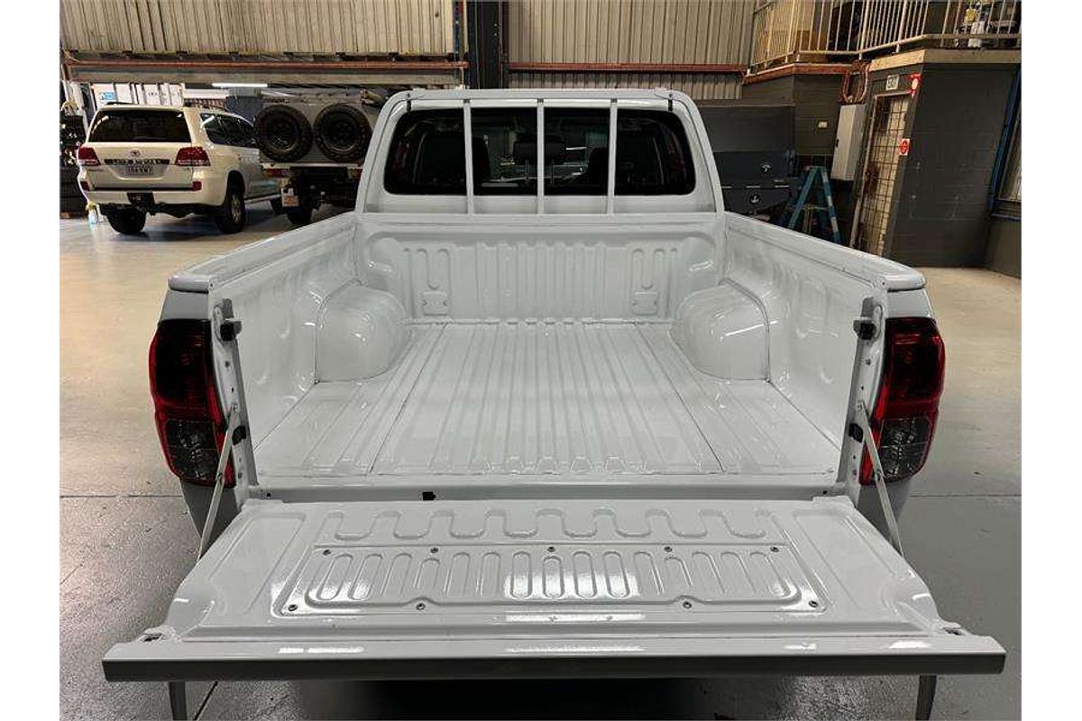 2020 Toyota Hilux SR GUN126R 4X4