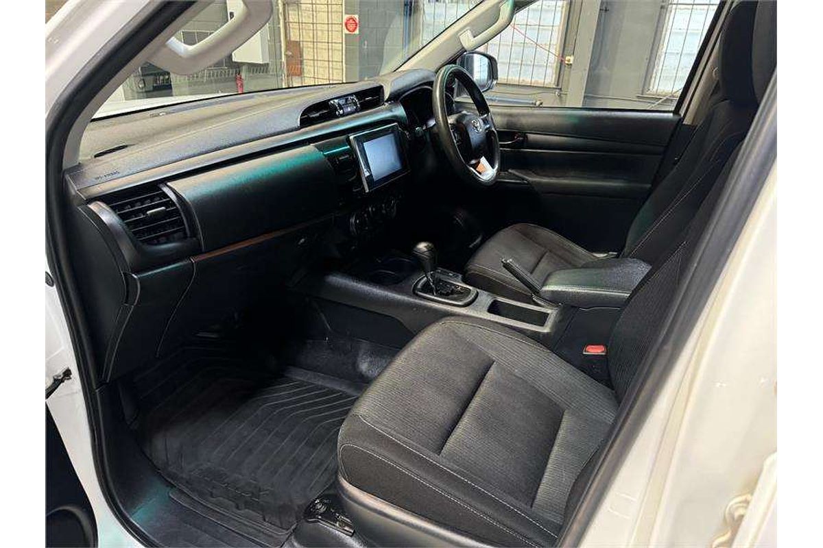 2020 Toyota Hilux SR GUN126R 4X4