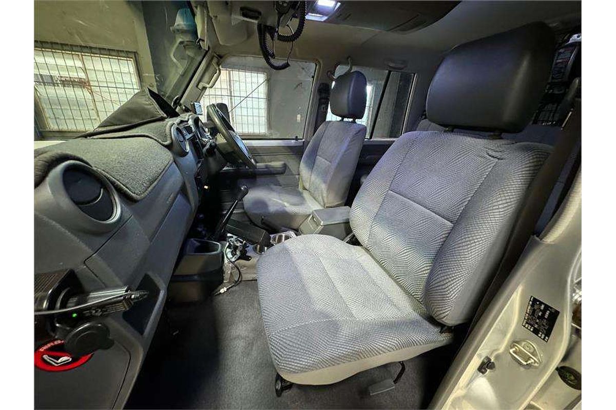 2011 Toyota Landcruiser GXL VDJ76R