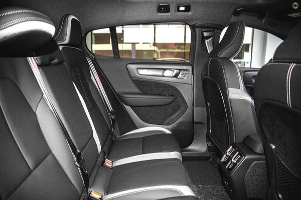 2024 Volvo C40 Recharge Twin