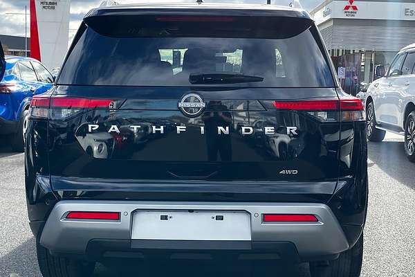 2023 Nissan Pathfinder Ti-L R53