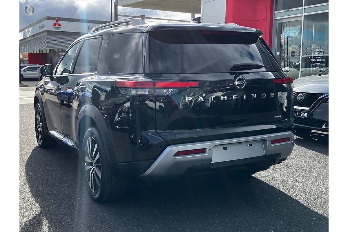 2023 Nissan Pathfinder Ti-L R53